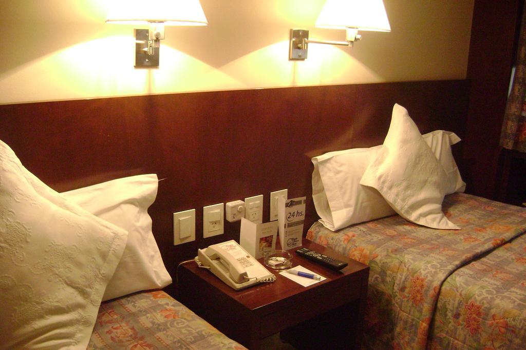 Bisonte Palace Hotel บัวโนสไอเรส ห้อง รูปภาพ