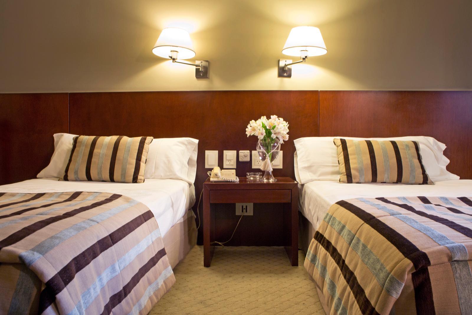 Bisonte Palace Hotel บัวโนสไอเรส ภายนอก รูปภาพ