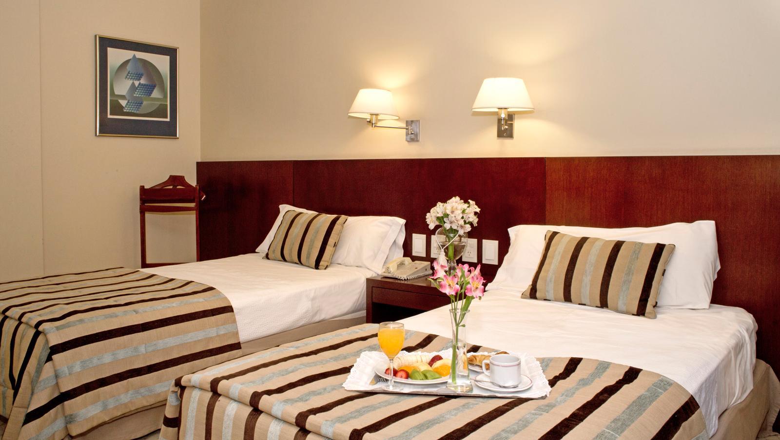 Bisonte Palace Hotel บัวโนสไอเรส ภายนอก รูปภาพ