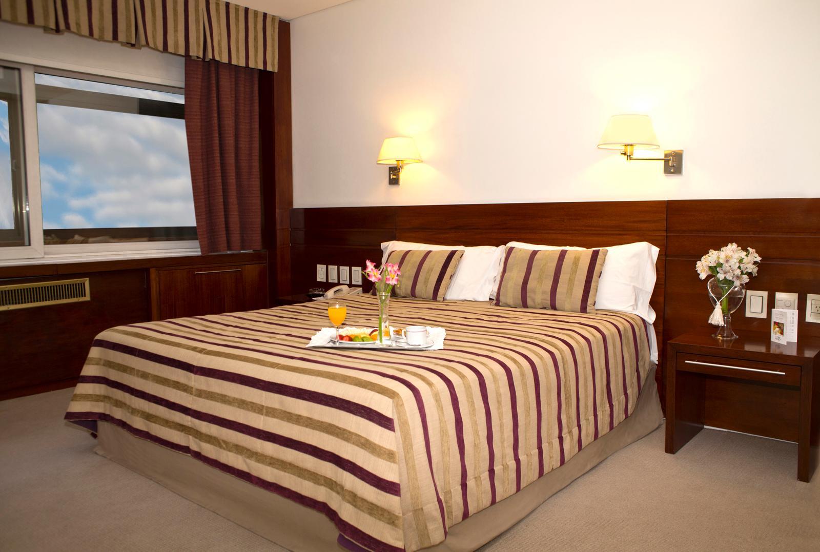 Bisonte Palace Hotel บัวโนสไอเรส ภายนอก รูปภาพ