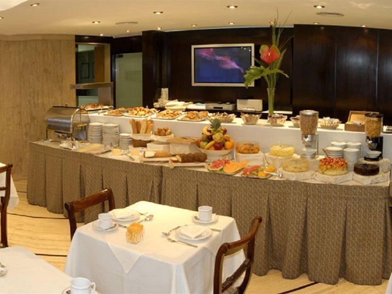 Bisonte Palace Hotel บัวโนสไอเรส ภายนอก รูปภาพ